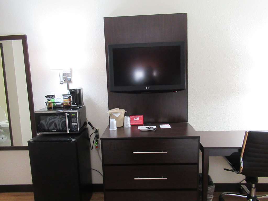 Red Roof Inn אובורן חדר תמונה