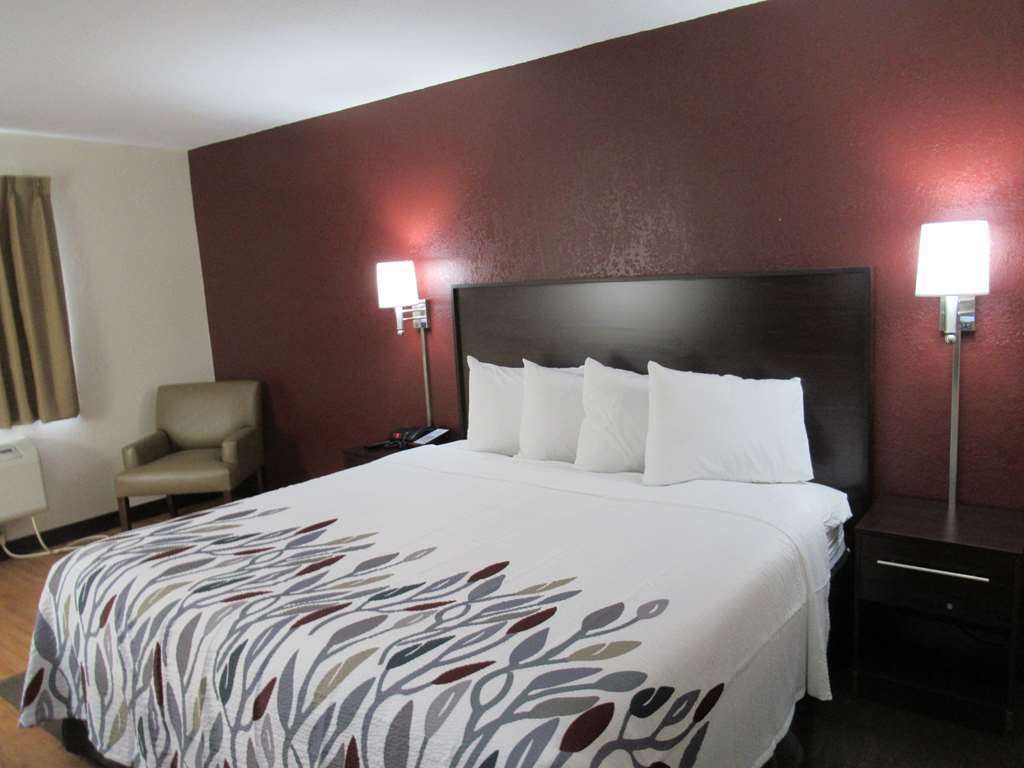 Red Roof Inn אובורן חדר תמונה